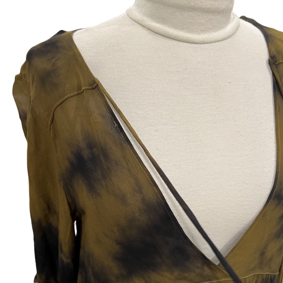 YOUNG FABULOUS & BROKE Tie Dye V Neck Semi Sheer Size Small - Picture 2 of 7